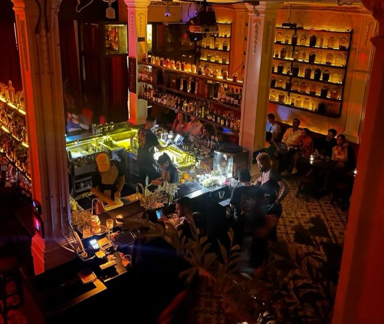 Image of a Bar